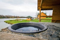 Чугунный банный чан для купания. Вместимость от 6 до 7 человек