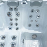 Мини спа-бассейн Wellis Manhattan Life Premium