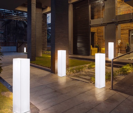 Светильник Колонна 30х20 питание от АКБ, RGB