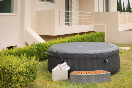 MSpa C-BE041 СПА-бассейн 180х70см "Bergen" 700л, круглый, аэромассаж MSpa C-BE041 СПА-бассейн 180х70см "Bergen" 700л, круглый, аэромассаж