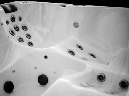 Гидромассажный спа-бассейн Vita Spa Salon Гидромассажный спа-бассейн Vita Spa Salon